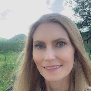 Meet your Posher, Beatrice